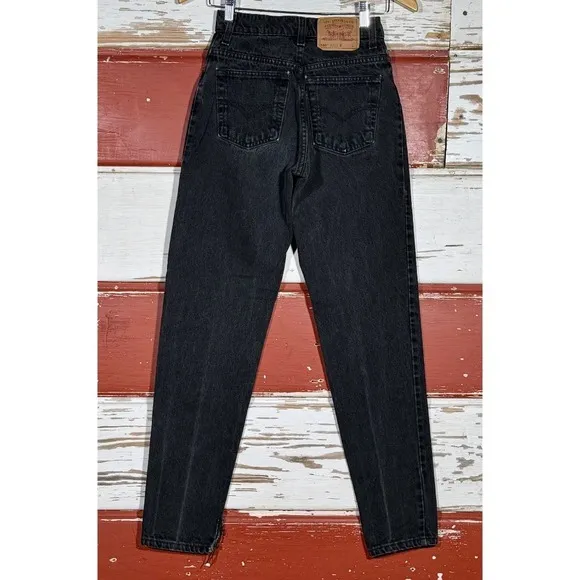 USA‎ Vintage Levi's 550 Relaxed Fit Tapered Leg Black Jeans Women's