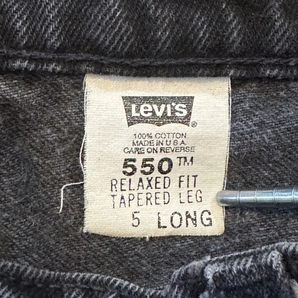 USA‎ Vintage Levi's 550 Relaxed Fit Tapered Leg Black Jeans Women's