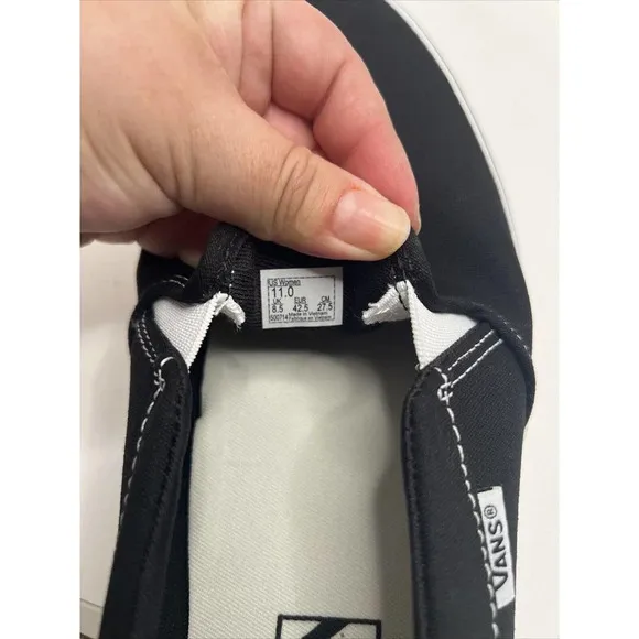 Vans Asher Slip On Sneaker Shoes Women's Size 11 Black White Skater canvas