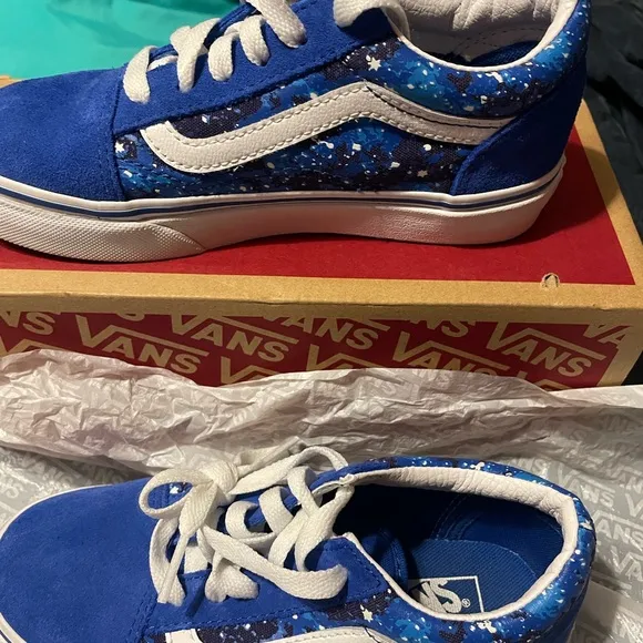 Vans Blue and White Old Skool Sneakers