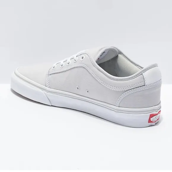 VANS | Chukka Low Chambray Grey &amp; White Skate Shoes