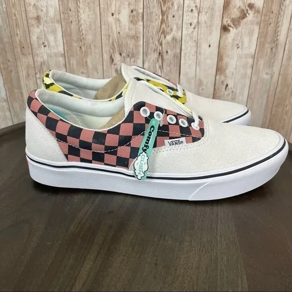 Vans ComfyCush Era Mixed Media Sneaker Size 9.5 Women
