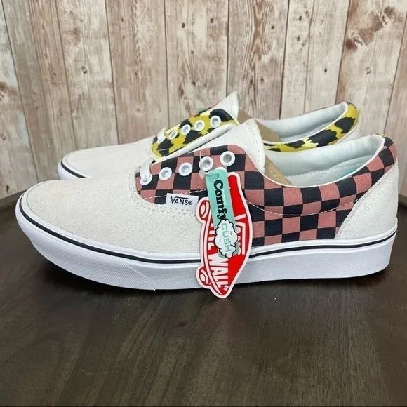 Vans ComfyCush Era Mixed Media Sneaker Size 9.5 Women