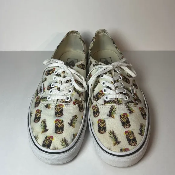 Vans “Drained and Confused” Pineapple White Sneakers. M size 9.0, W 10.5. Unisex