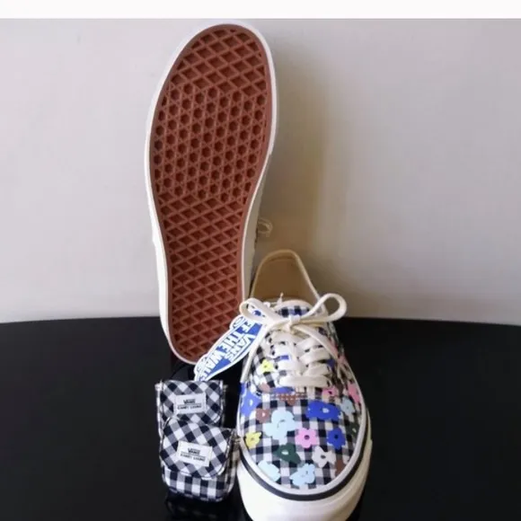 Vans low tops Sandy Liang sneakers floral &amp; gingham black white with mini purse