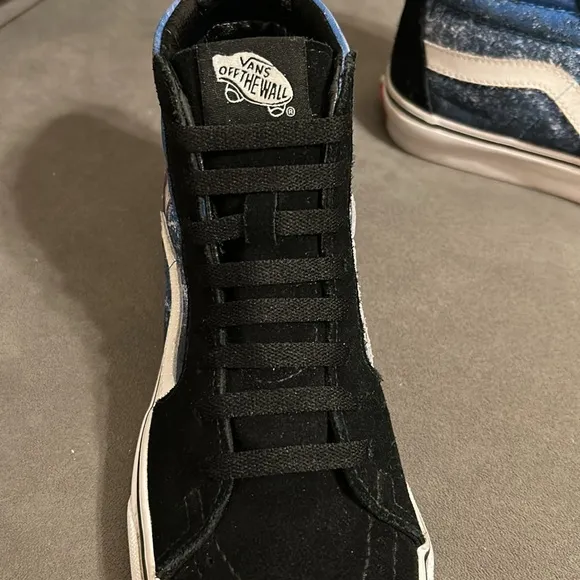 Vans Shark Week x Sk8-Hi Unisex Size M5.5 W7