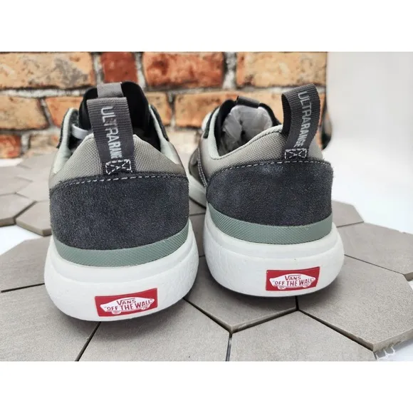 Vans UltraRange EXO SE Mens Casual Shoes Canvas Suede Gray Men Sz 7.5