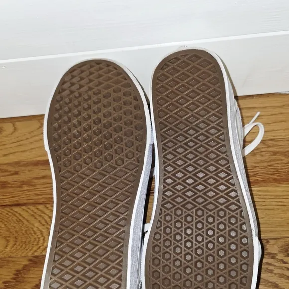 Vans Ward Canvas Shoe Old School Triple White Size 8 NEW #500714