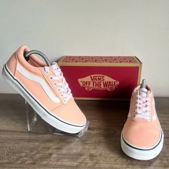 Vans Ward Canvas Tropical Peach Women's Shoe Size 6 #B1142