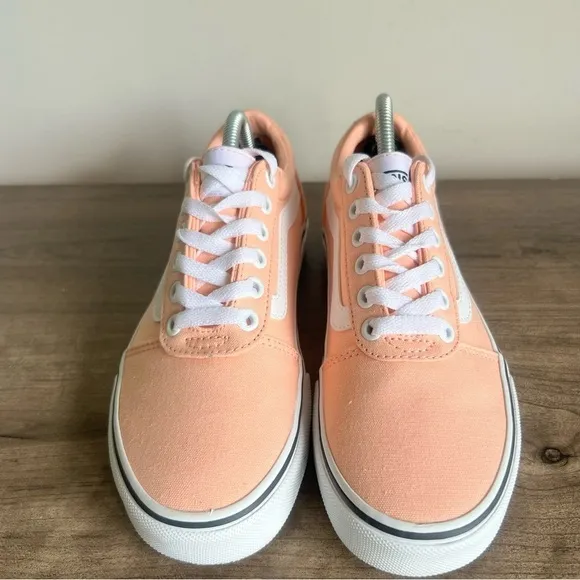 Vans Ward Canvas Tropical Peach Women's Shoe Size 6 #B1142