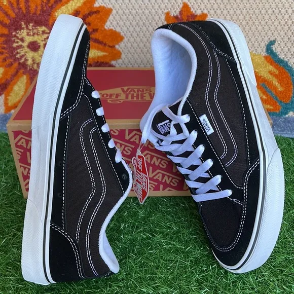 Vans WMNS Bearcat Canvas Black/White sneakers - skateboard  -athletic sneakers