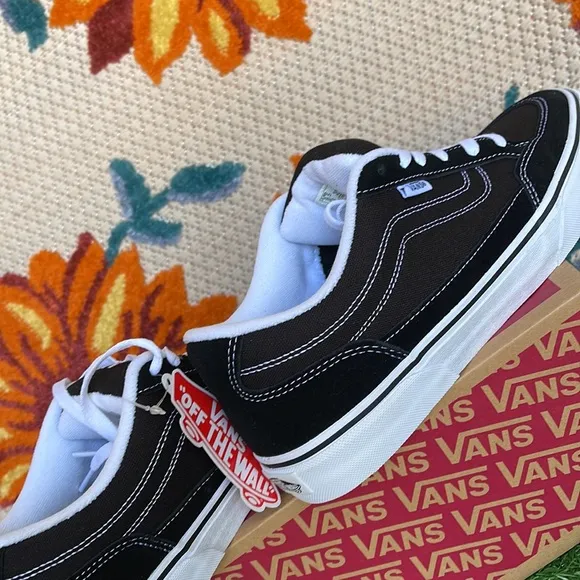 Vans WMNS Bearcat Canvas Black/White sneakers - skateboard  -athletic sneakers