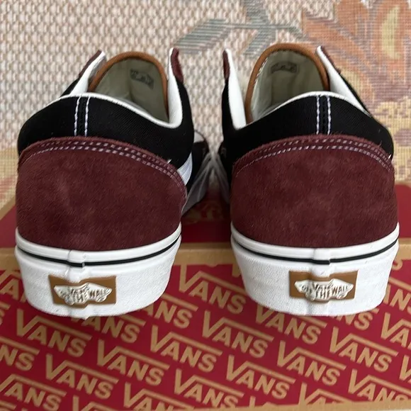 Vans WMNS Old SkoolColor Block Black/BrownVN0007NTYS8Sneakers