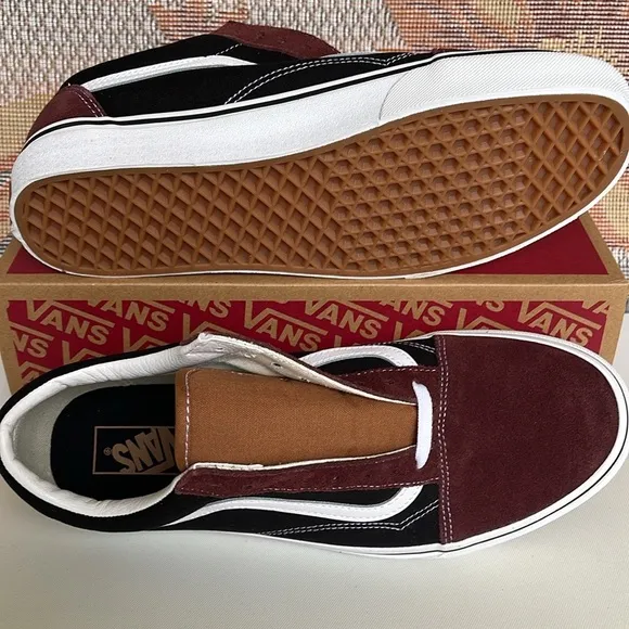 Vans WMNS Old SkoolColor Block Black/BrownVN0007NTYS8Sneakers