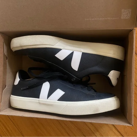 Veja Campo Sneakers Black &amp; White shoes athletic trainers Revolve 41 10