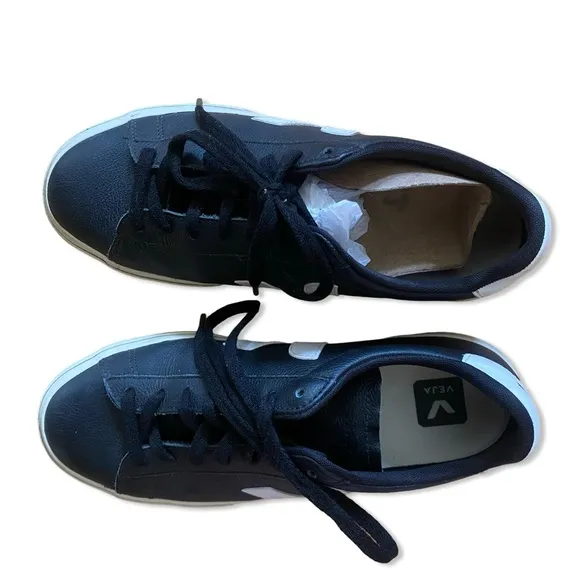 Veja Campo Sneakers Black &amp; White shoes athletic trainers Revolve 41 10