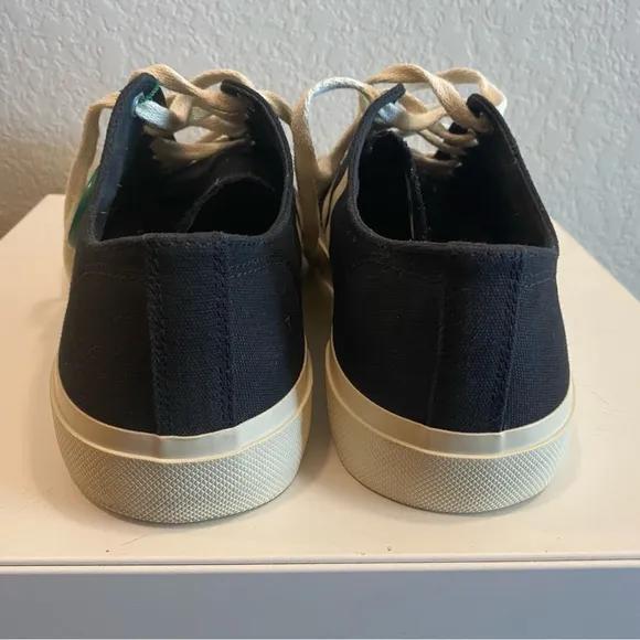 Veja Mens Wata II Low Canvas Black Pierre