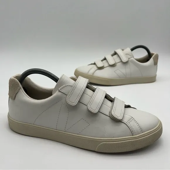 VEJA Recife White Leather Sneakers Women’s Size 9 Shoes
