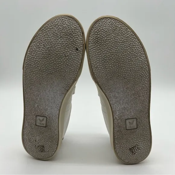VEJA Recife White Leather Sneakers Women’s Size 9 Shoes