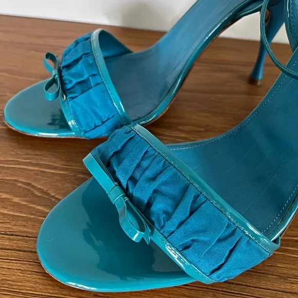 Viktor &amp; Rolf Ruched Satin Patent Leather Bow Ribbon Heels