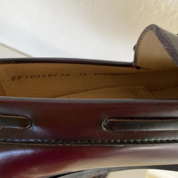 VINTAGE Cole Haan Leather Loafers