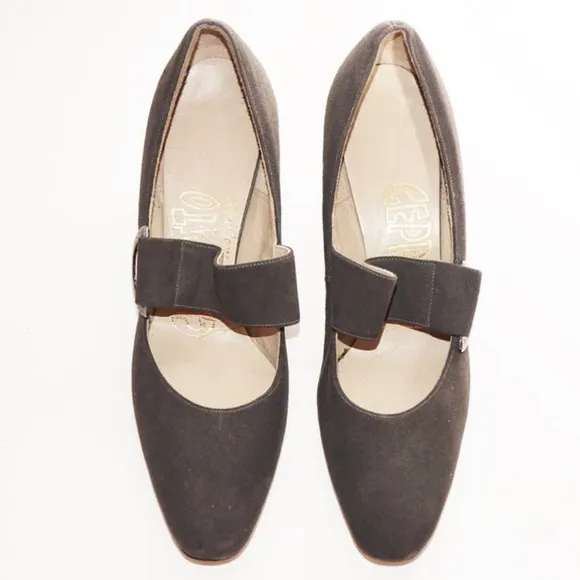 Vintage Gray Shoes Hammered Silver Buckles 7 AA
