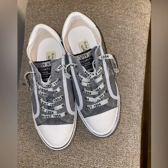 VINTAGE HAVANA Womens Alive Metallic Glitter Lace Up Sneakers Shoes Casual