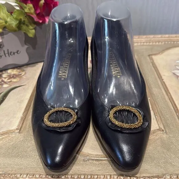 Vintage Naturalizer Soft Shoes Low Heel Pumps Heels Black Feminine Buckle Sz 8