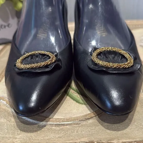 Vintage Naturalizer Soft Shoes Low Heel Pumps Heels Black Feminine Buckle Sz 8