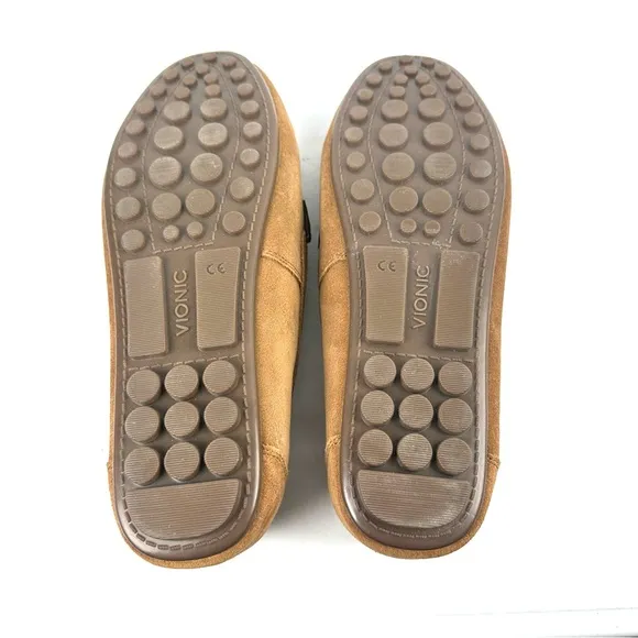 Vionic Hilo Loafers 11 WIDE Brown Suede Slip On Shoes Arch Support Womens