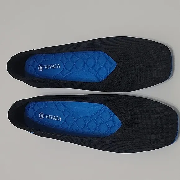 Vivaia Margot Walker V Cut Flats