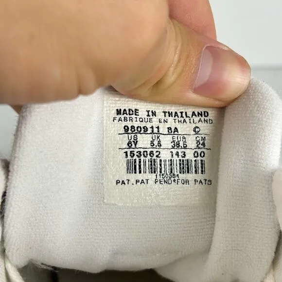 VTG Deadstock 90s Nike canvas GTS casual athletic streetwear shoes womens 7.5