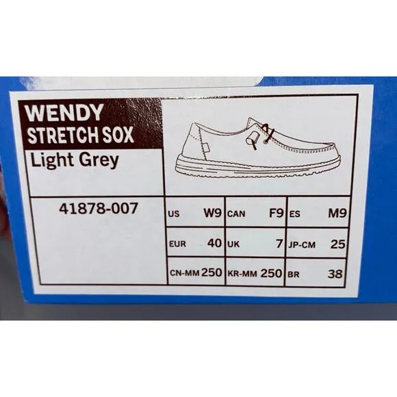 Wendy Stretch Sox. Classic HEYDUDE Womens Size 9 Excellent Condition