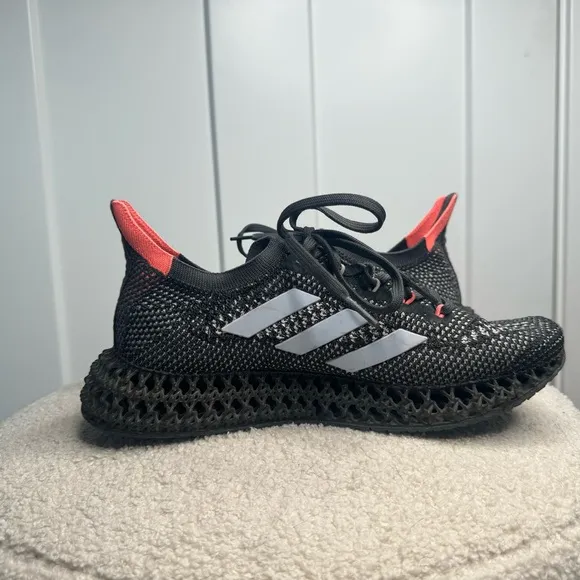 Women's Adidas 4DFWD Running Shoe Size 9