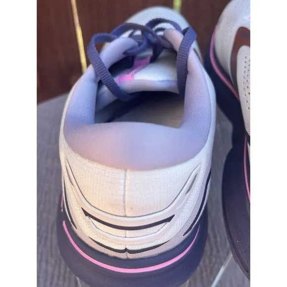 Women's Brooks Ghost 15 White/Purple/Pink Athletic Sneaker Size 12B -Men's 10.5B