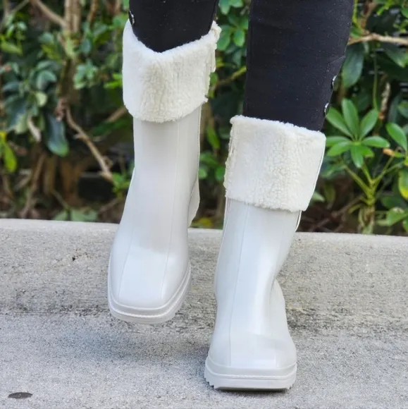 Women's‎ Chunky Block Heel Ankle Boots Gray Color