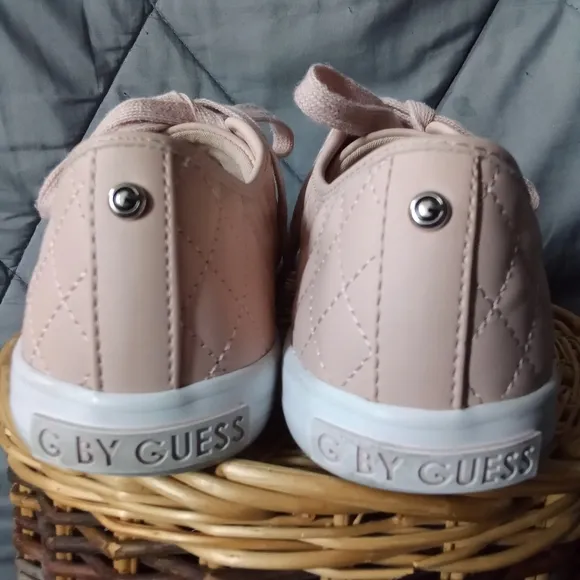 Women's G By Guess Quilted Dusty Rose Faux Leather Lace Up Sneakers Pink &amp; White