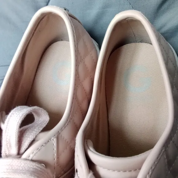 Women's G By Guess Quilted Dusty Rose Faux Leather Lace Up Sneakers Pink &amp; White