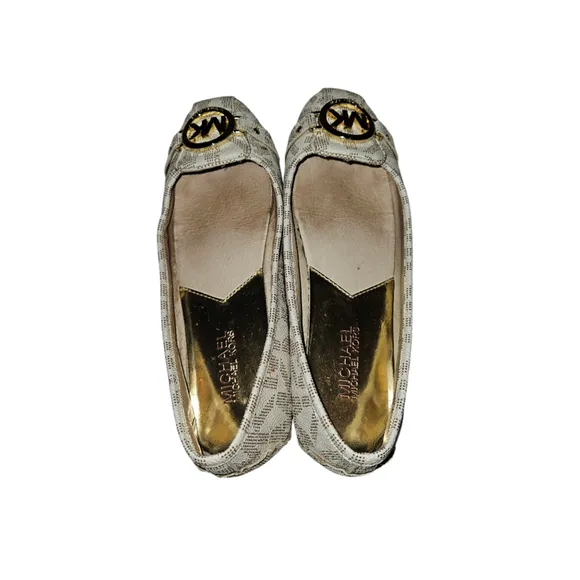 Women's Michael Kors Flats, Size 7M, Vanilla