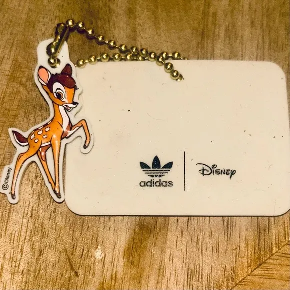WOMEN'S White Adidas Superstars Stan Smith x Disney Bambi 7.5 Keychain like new