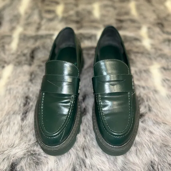 ZARA loafers shoes platform dark green in size 37