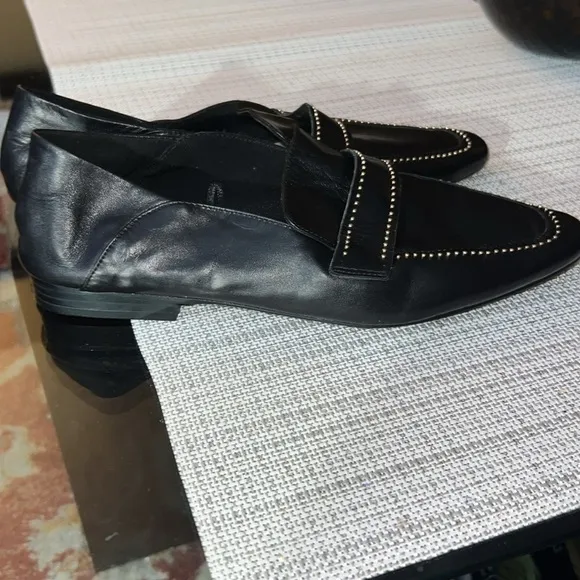 Zara Women Soft leather loafers with micro-studs
