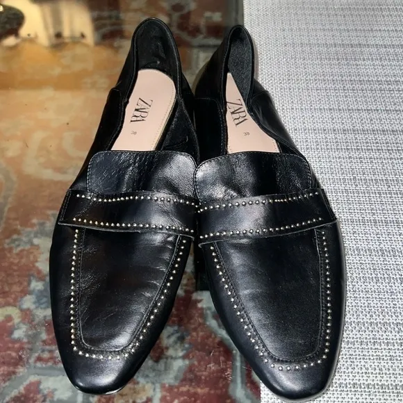 Zara Women Soft leather loafers with micro-studs