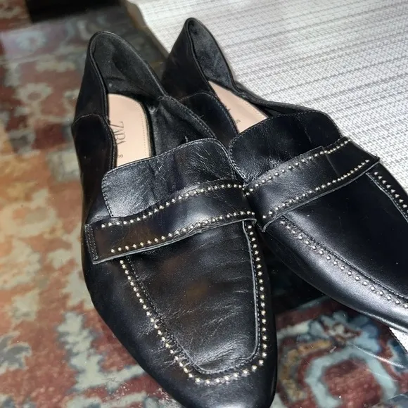 Zara Women Soft leather loafers with micro-studs